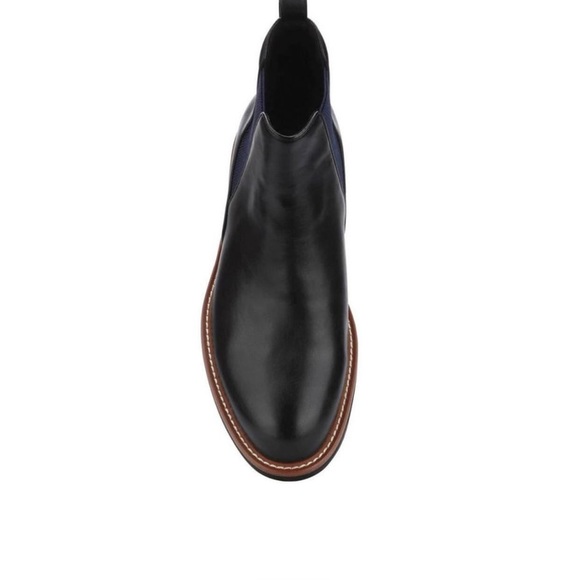 Man shoes size 12 - Picture 3 of 6